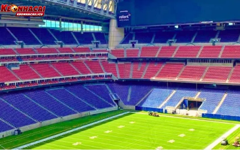 NRG Stadium - sân vận động nổi tiếng với sức chứa 72 ngàn người